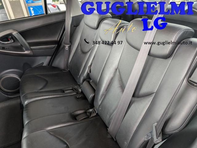 TOYOTA RAV 4 usata, con Lettore CD