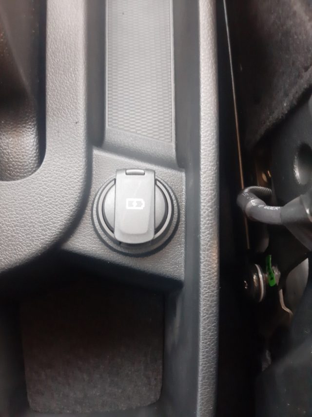 HYUNDAI i10 usata 43