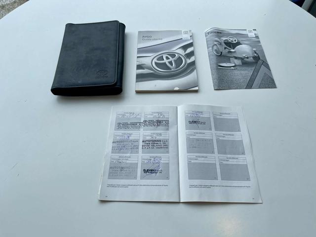 TOYOTA Aygo usata, con Specchietti laterali elettrici