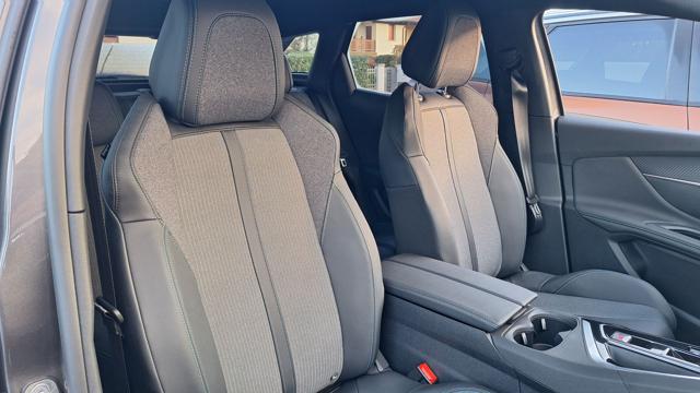 PEUGEOT 3008 usata 21