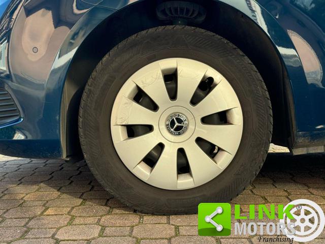 MERCEDES-BENZ V 200 usata, con Controllo trazione