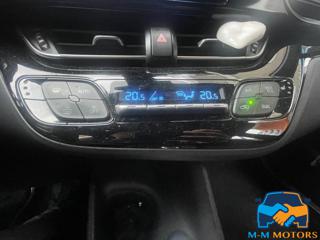 TOYOTA C-HR usata, con Sedile posteriore sdoppiato