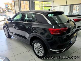 VOLKSWAGEN T-Roc usata, con Autoradio