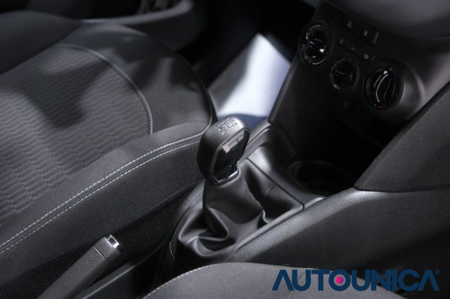PEUGEOT 208 usata 49