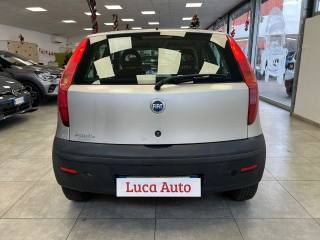 FIAT Punto usata, con Autoradio