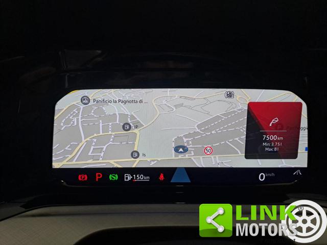 VOLKSWAGEN Golf usata, con Isofix