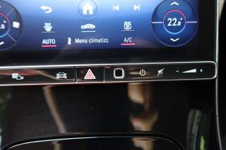MERCEDES-BENZ C 200 usata 104