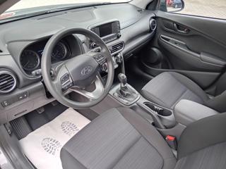 HYUNDAI Kona usata, con Bracciolo