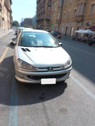 PEUGEOT 206 1.4