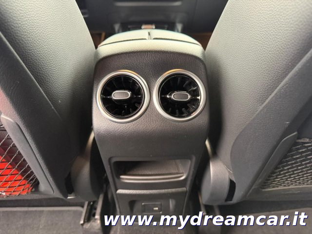 MERCEDES-BENZ B 180 usata, con Bluetooth