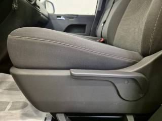 VOLKSWAGEN Caravelle usata, con Climatizzatore automatico, 2 zone