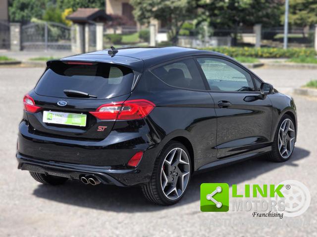 FORD Fiesta usata, con Controllo trazione
