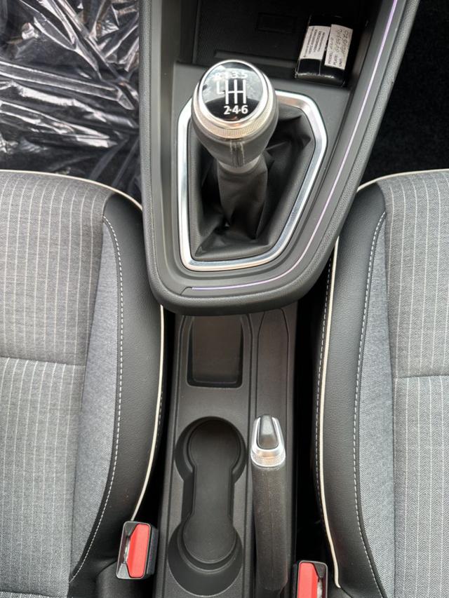 RENAULT Clio usata, con Controllo automatico clima