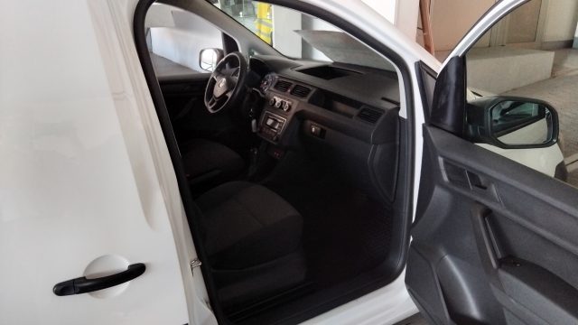VOLKSWAGEN Caddy usata, con ESP