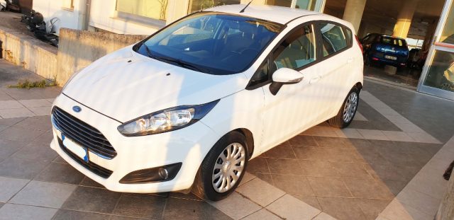 FORD Fiesta usata, con ABS