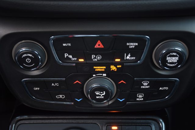JEEP Compass usata, con Interni in pelle