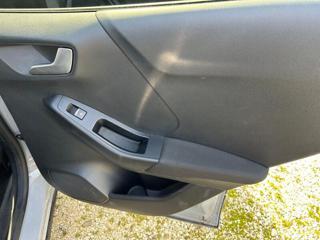 FORD Puma usata 57