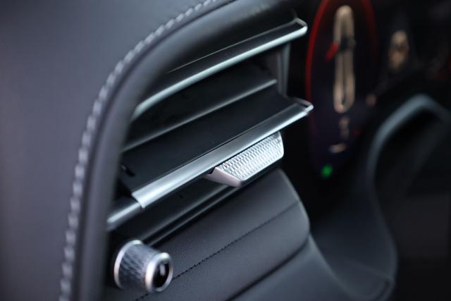 MASERATI Grecale usata, con Portellone posteriore elettrico