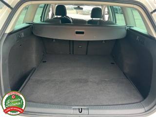 VOLKSWAGEN Golf usata, con Climatizzatore