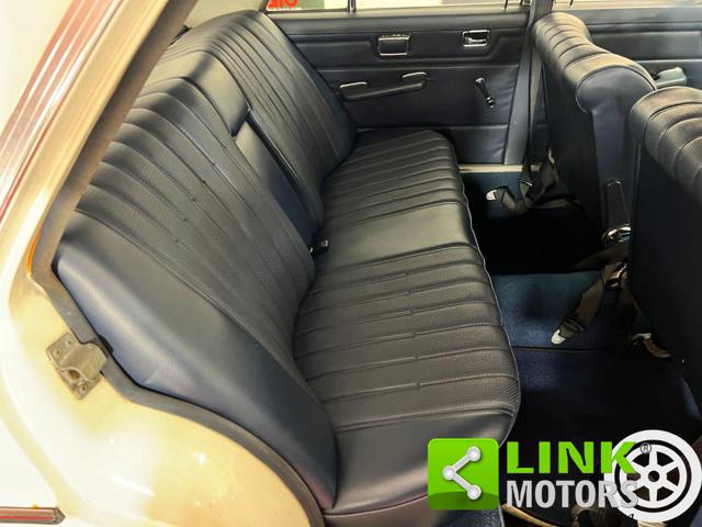 MERCEDES-BENZ 220 usata 30