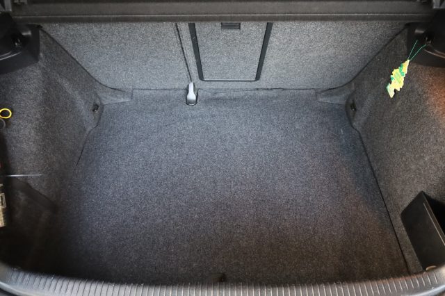 VOLKSWAGEN Golf usata 84