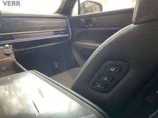 HYUNDAI Santa Fe usata, con Sistema di navigazione