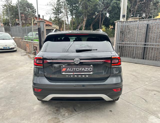 VOLKSWAGEN T-Cross usata, con Controllo automatico clima