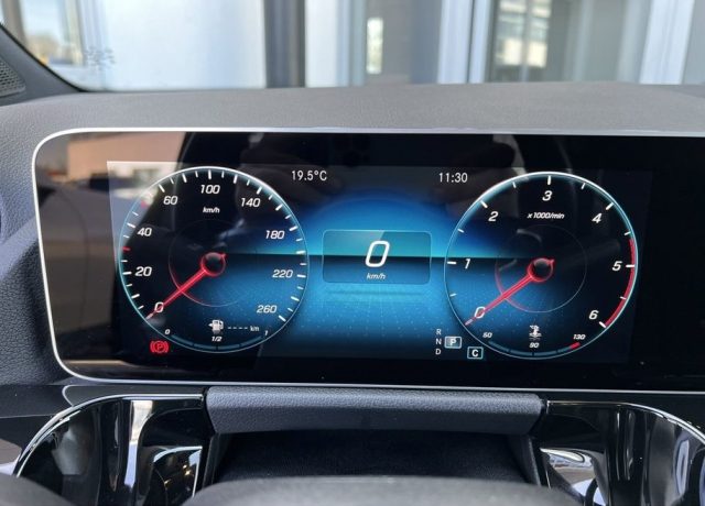 MERCEDES-BENZ GLA 220 usata, con Immobilizzatore elettronico