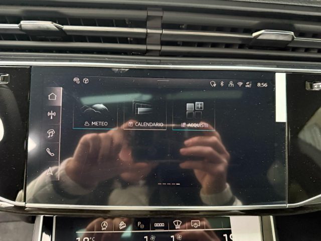 AUDI Q8 usata, con Specchietti laterali elettrici