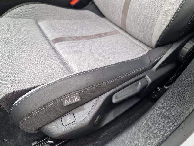 OPEL Astra usata, con Autoradio digitale