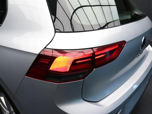 VOLKSWAGEN Golf usata, con Controllo automatico clima