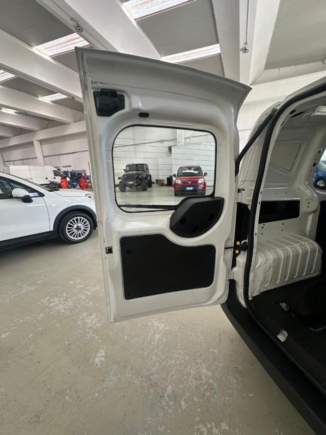FIAT Fiorino usata 17