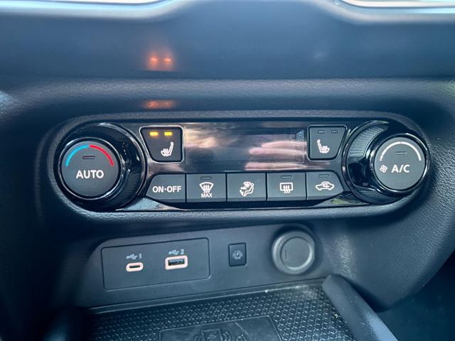 NISSAN Juke usata, con Volante in pelle