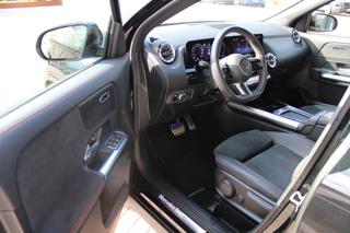 MERCEDES-BENZ GLA 220 usata, con Chiusura centralizzata