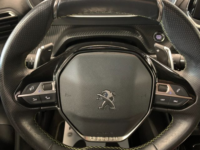 PEUGEOT 2008 usata, con Luci diurne LED