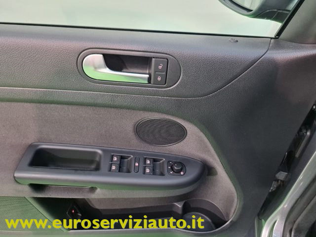 VOLKSWAGEN Golf Plus usata 21