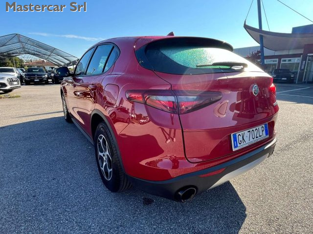 ALFA ROMEO Stelvio usata, con Autoradio
