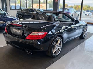 MERCEDES-BENZ SLK 200 usata, con Cerchi in lega