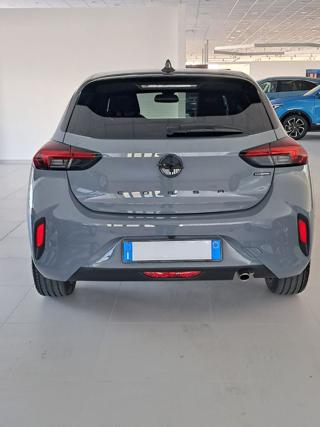 OPEL Corsa usata, con Airbag laterali