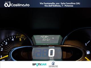 RENAULT Clio usata, con Autoradio digitale