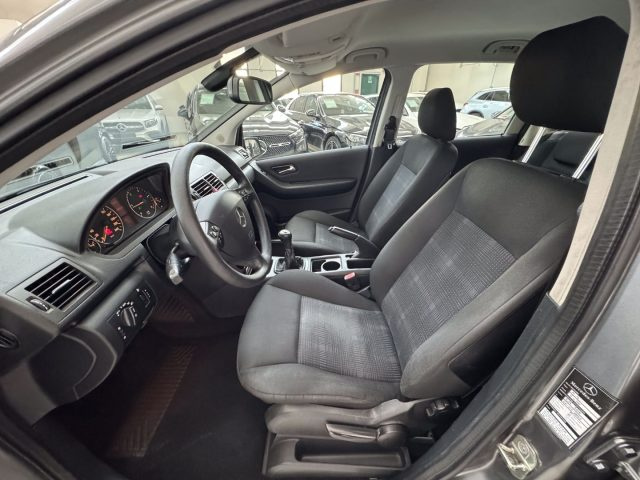 MERCEDES-BENZ A 160 usata, con Autoradio