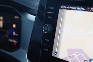 VOLKSWAGEN T-Roc usata, con Controllo elettronico della corsia