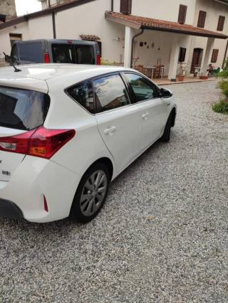 TOYOTA Auris usata, con Airbag laterali