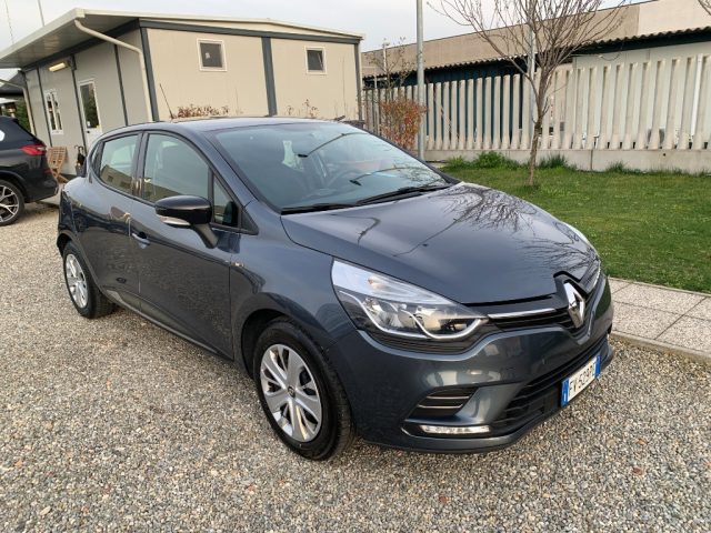 RENAULT Clio usata, con Airbag laterali