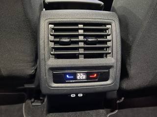 VOLKSWAGEN Golf usata, con Gancio traino