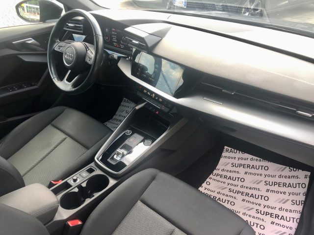 AUDI A3 usata, con Park Distance Control