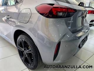 OPEL Corsa usata, con Touch screen