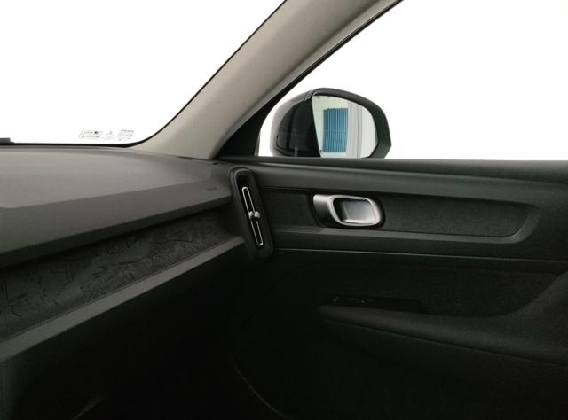 VOLVO XC40 usata, con Luci diurne LED