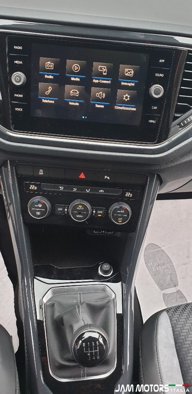 VOLKSWAGEN T-Roc usata, con Autoradio