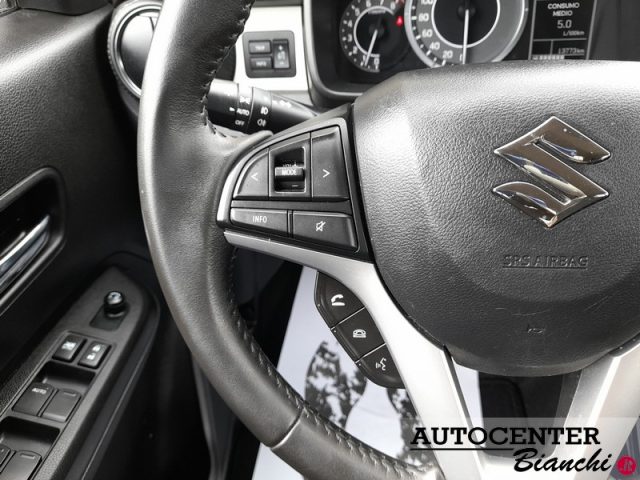 SUZUKI Ignis usata, con Autoradio digitale